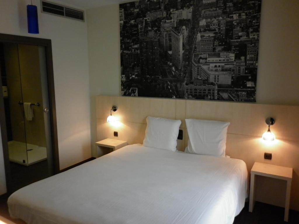 Hotel Ibis Styles La Louvière Habitación foto